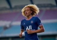 九游下载-姆巴佩重返赛场，重要助攻首场状态出色，切尔西观众沸腾！